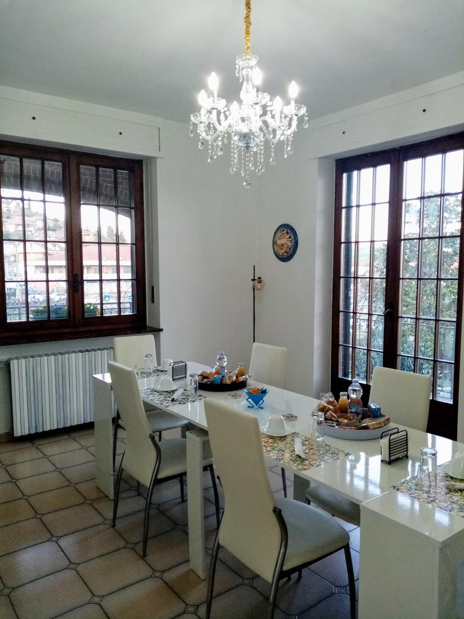 Castagnole delle Lanze Villa Fernando מראה חיצוני תמונה